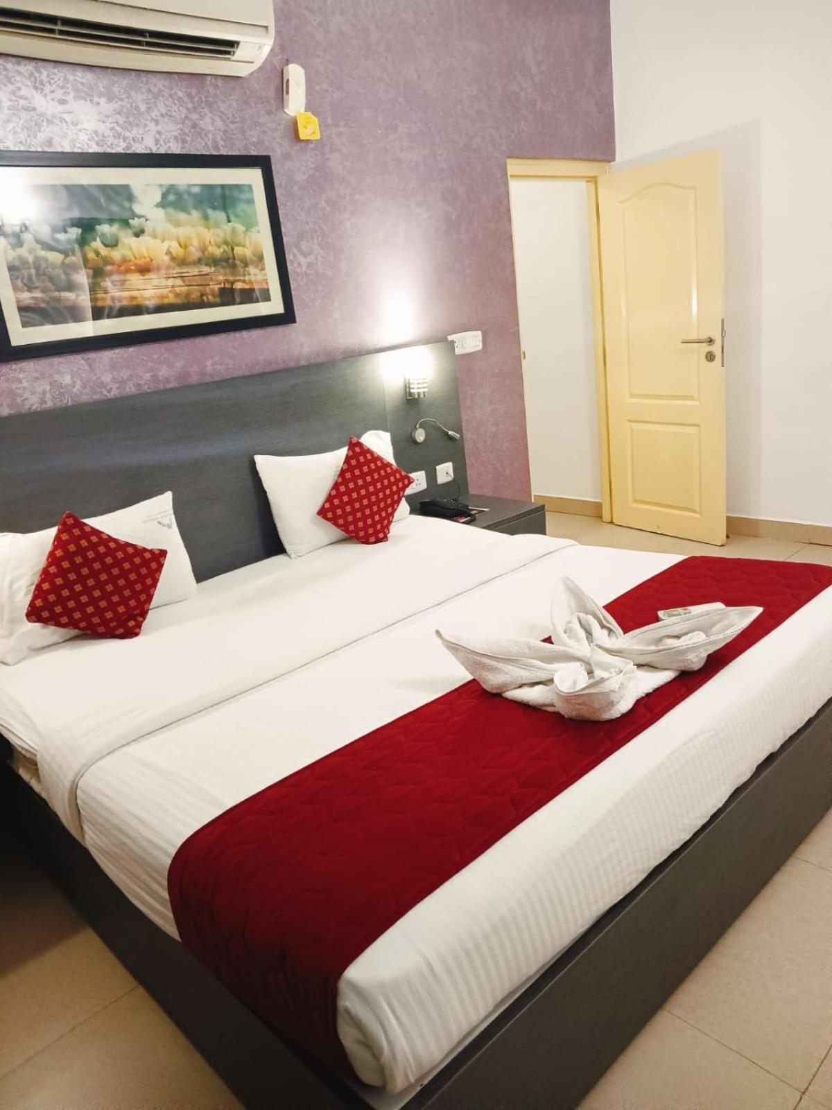 Stayeasy Tiruvanmiyur Madrás Exterior foto