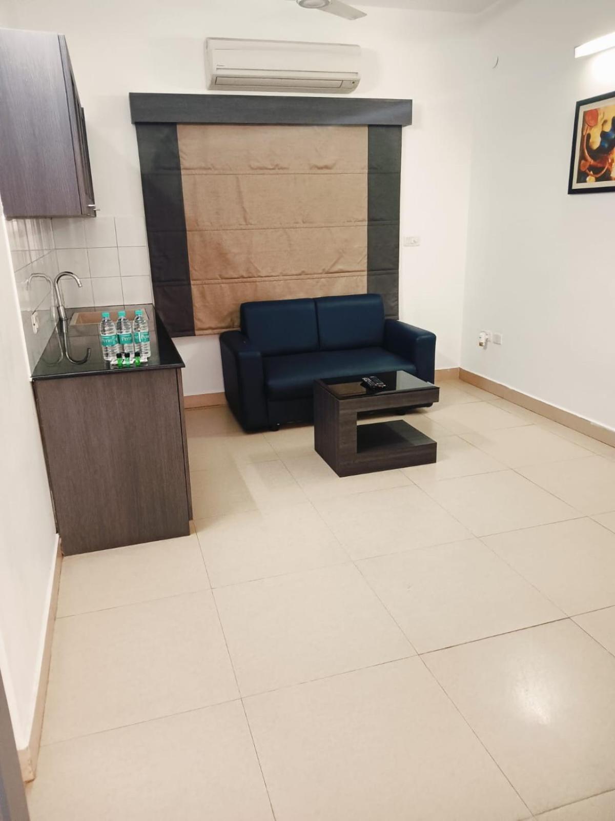 Stayeasy Tiruvanmiyur Madrás Exterior foto